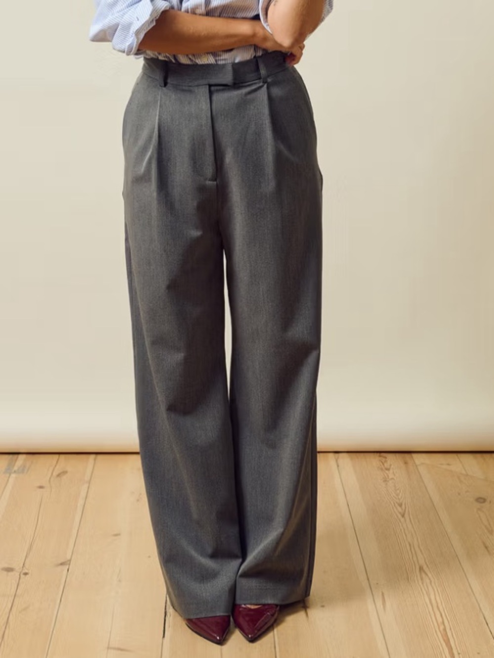 NWT Djerf Avenue Favorite Pants Grey